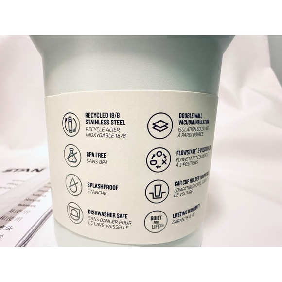 New Stanley 40 oz Stainless Steel H2.0 FlowState Quencher Tumbler - MIST (Green) - Picture 8 of 9